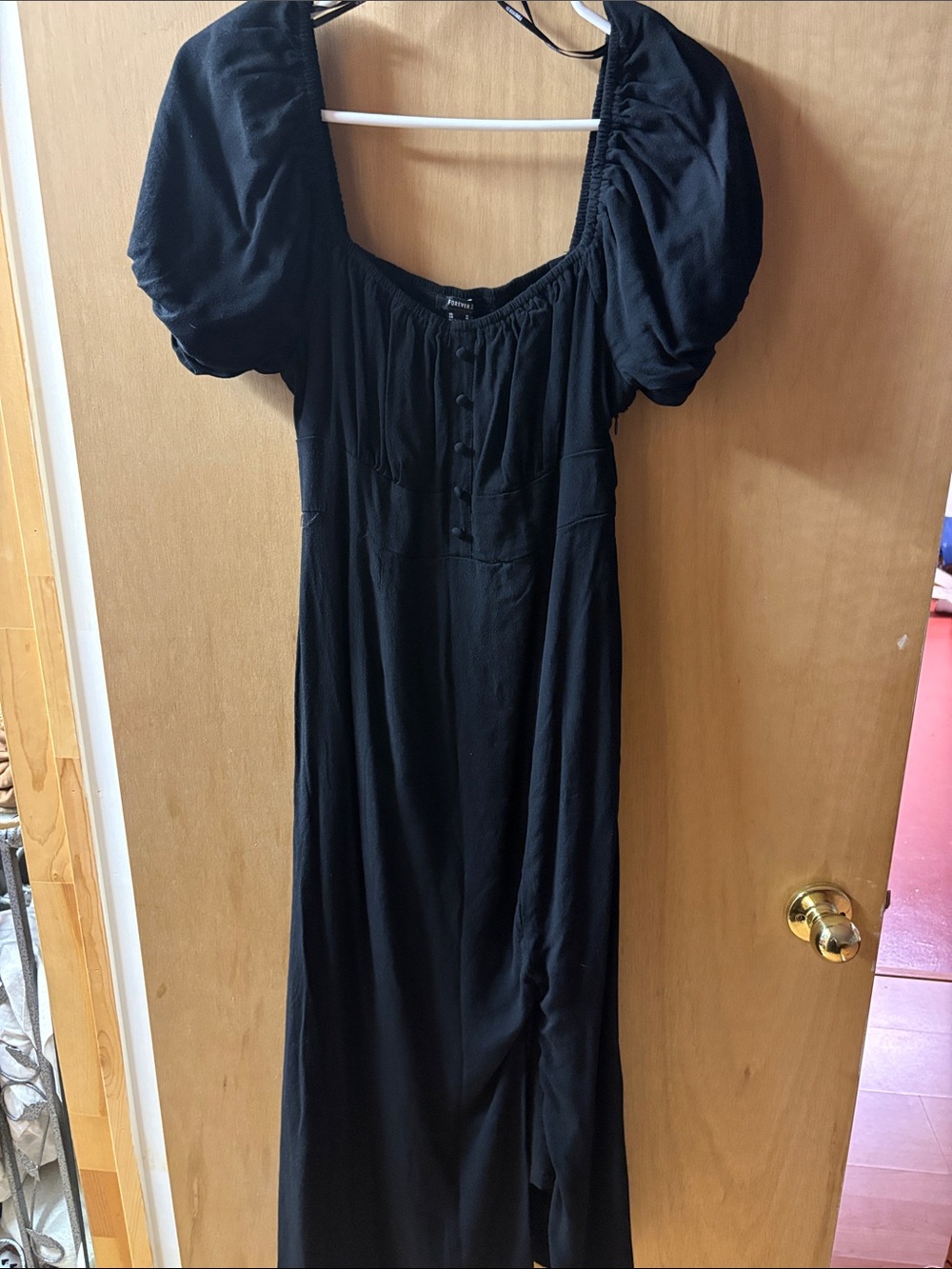 Forever 21 Black Puff-Sleeve Maxi Dress